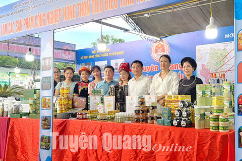 Tuyên Quang tham dự Hội chợ Thương mại Festival Huế