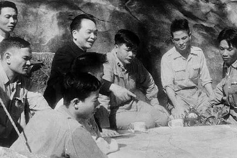 Đại tướng, Tổng Tư lệnh Võ Nguyên Giáp trong chiến dịch Điện Biên Phủ