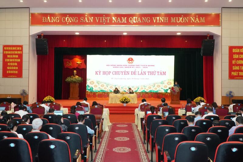 Đồng chí Vũ Quỳnh Loan được bầu giữ chức danh Phó Chủ tịch UBND thành phố Tuyên Quang, nhiệm kỳ 2021-2026