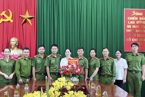 Công an xã Tràng Đà: Phát huy truyền thống vẻ vang, quyết tâm thực hiện thắng lợi nhiệm vụ bảo đảm trật tự, an toàn xã hội trên địa bàn xã